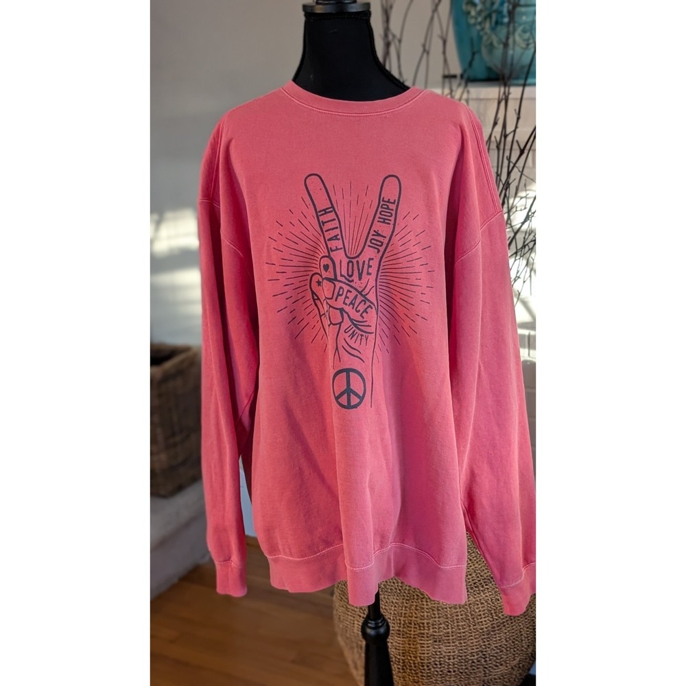 XXL Super LOVE Peace Sweatshirt Pink NWOT Long Sleeve